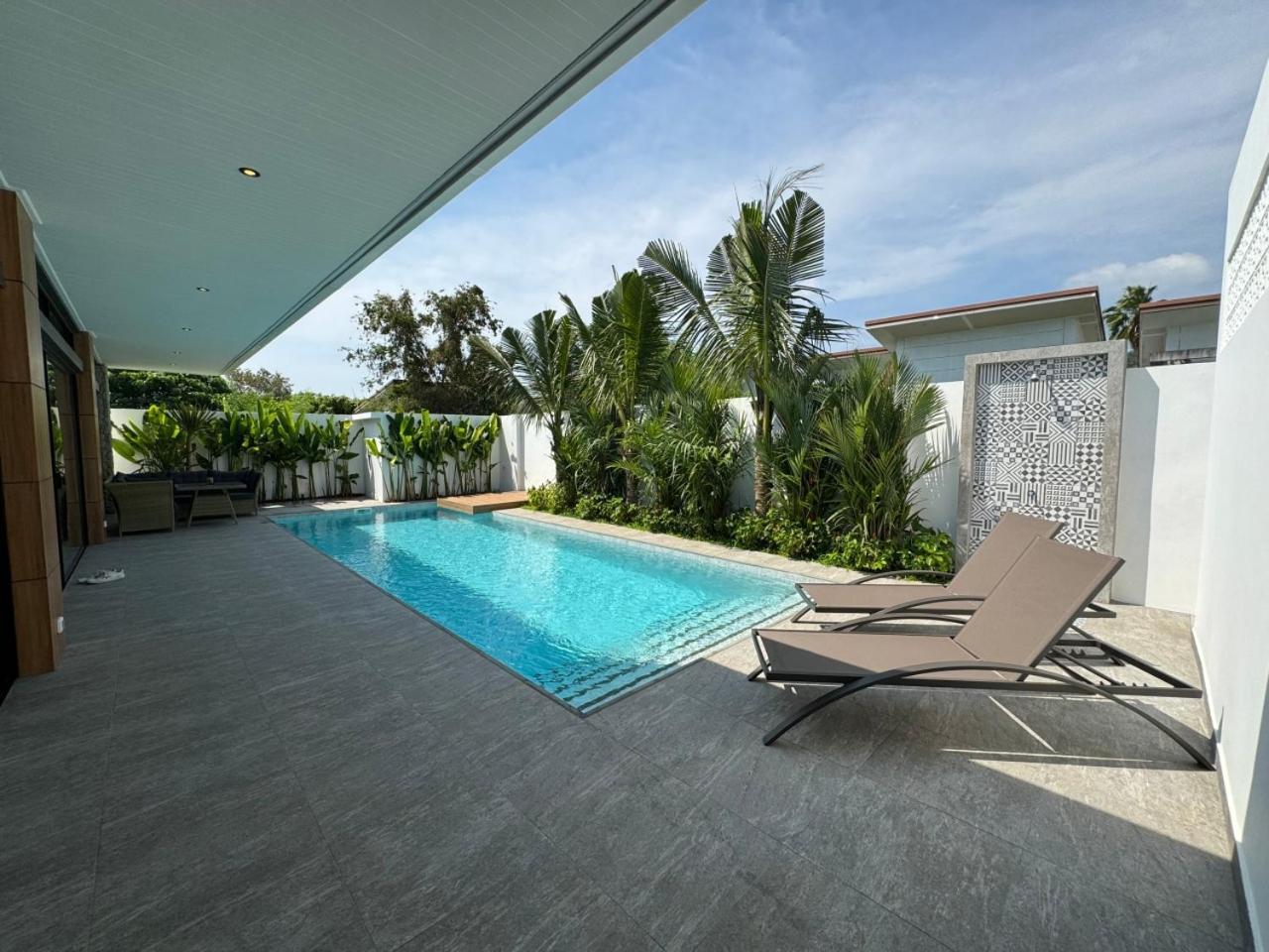 Sweet Luxury By G Estate Phuket Villa Ban Saiyuan Eksteriør billede